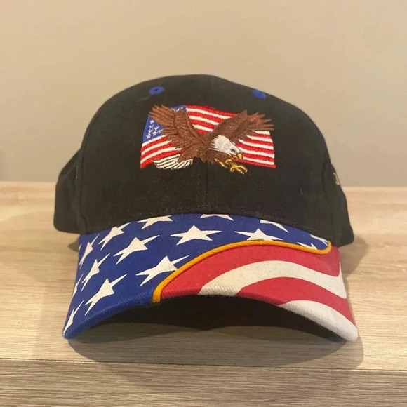 Bald Eagle flying in front of USA flag ball cap. Iraqi freedomVintage air force. - Picture 1 of 5